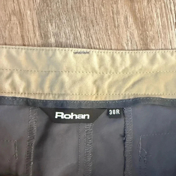 Rohan • Walking Pants 38R - Picture 9 of 9